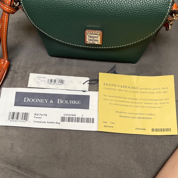 Dooney & Bourke Forest Green Crossbody Bag - Picture 2 of 9